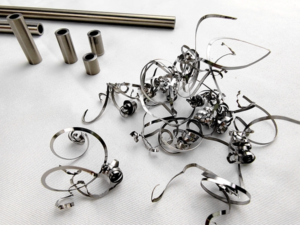 stainless steel pipe cutting