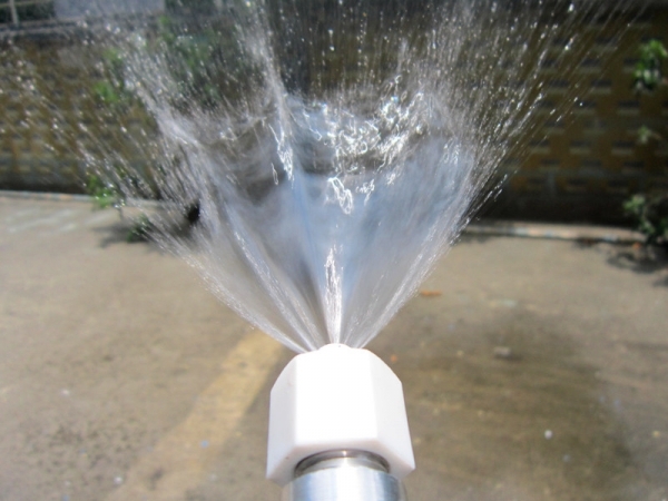 Deren Seiko customized industrial nozzle, uniform spraying, complete specifications, adjustable angle, customized processing