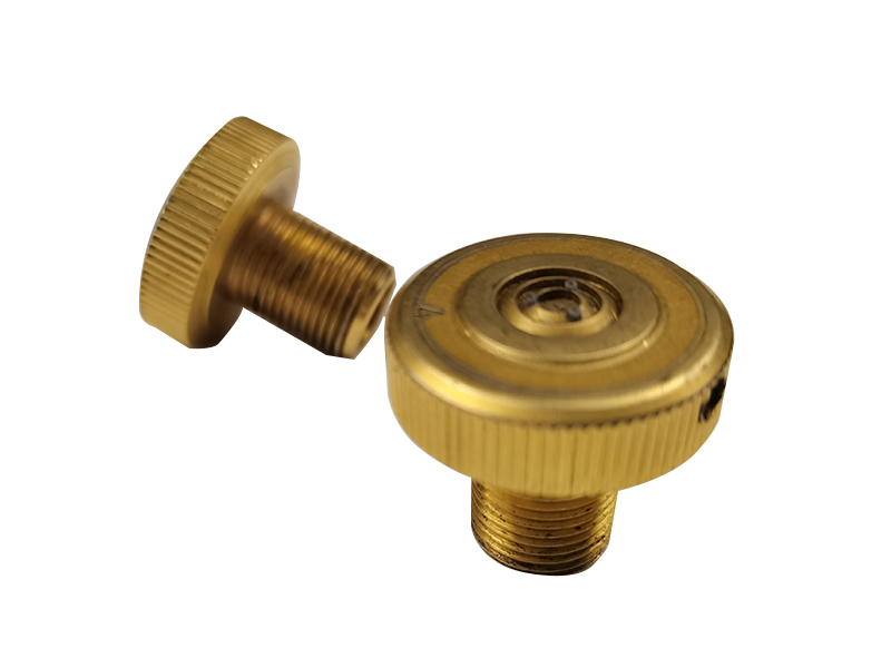 Sucking nozzle